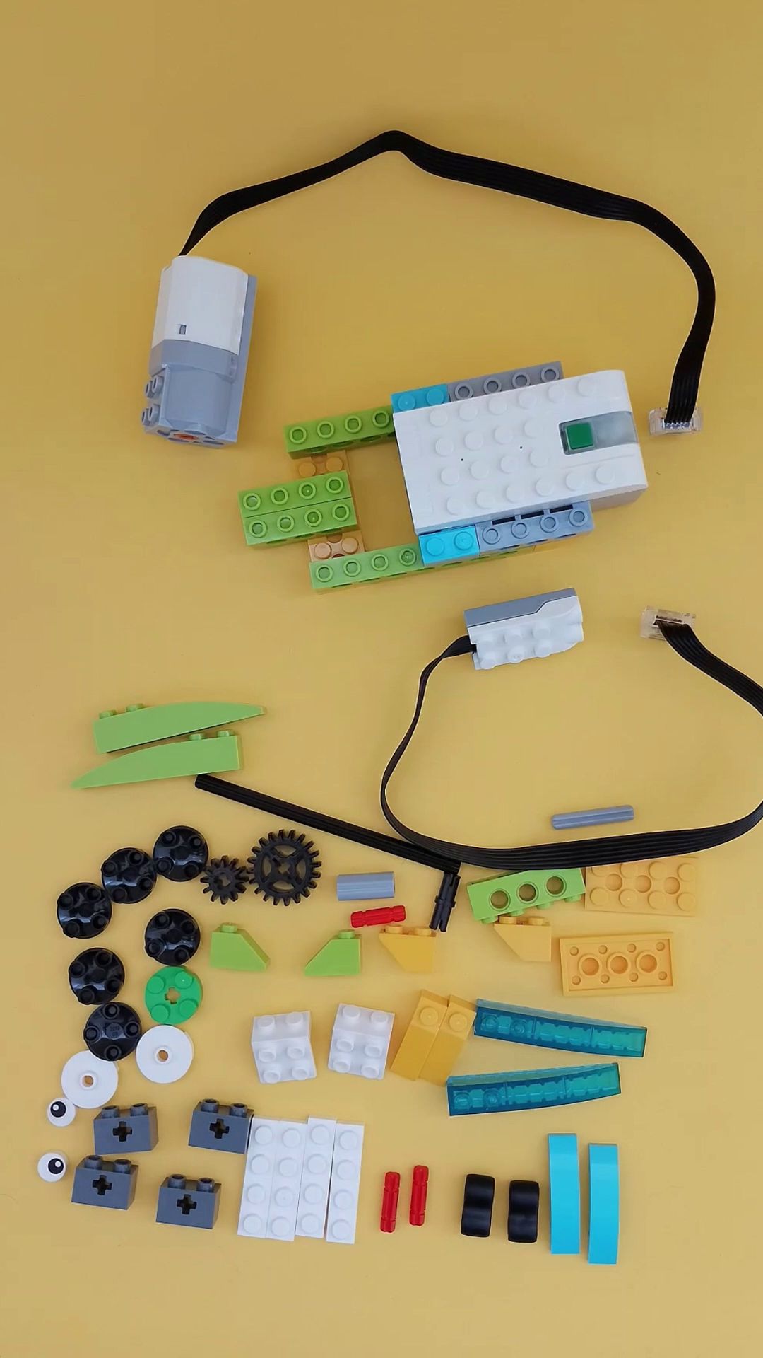 Сборка LEGO