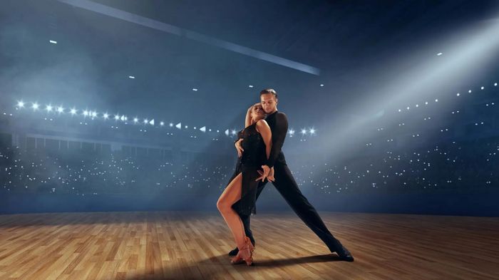 Танцор исполняет. Па в танце. Спортивные танцы. Латиноамериканские бальные танцы. Расстановка пар на вальс.