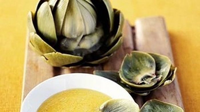 Артишоки с масляным соусом из пармезана