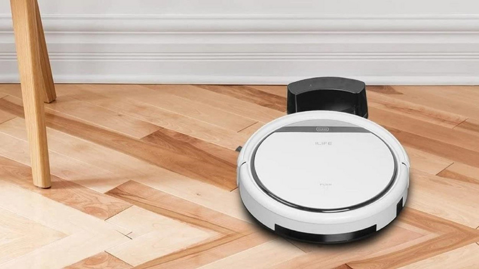 Irobot roomba e5. Irobot roomba 570. Робот пылесос бюджетные модели. Irobot i3+. Gutrend joy 90 pet.