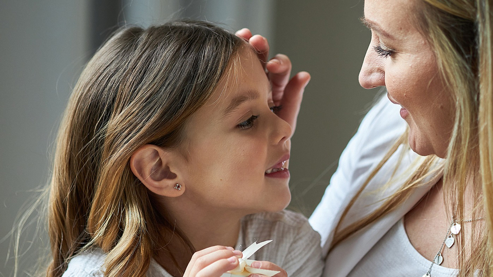 девочка попросила показать