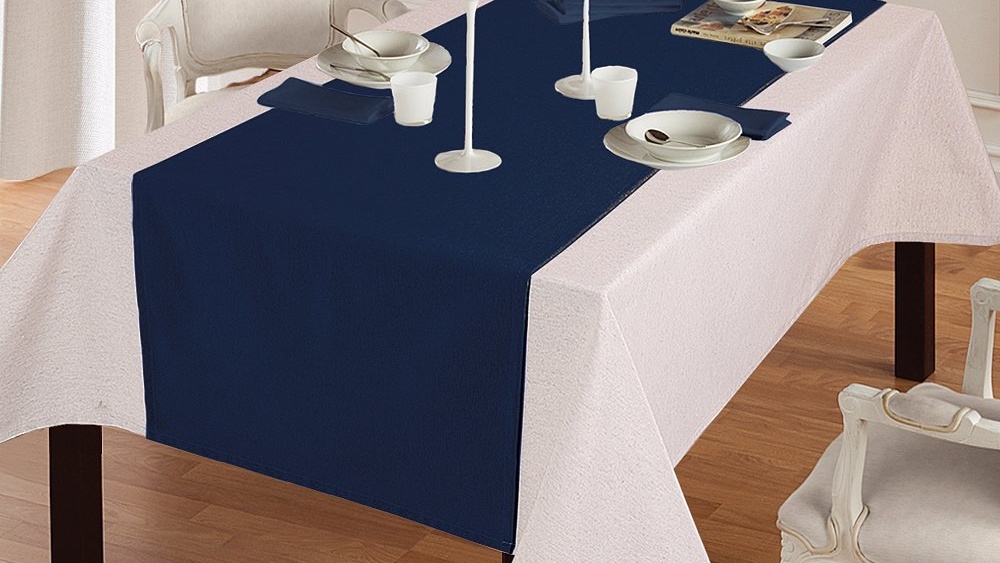 Стеклянные столы на кухню – максимальное преображение интерьера