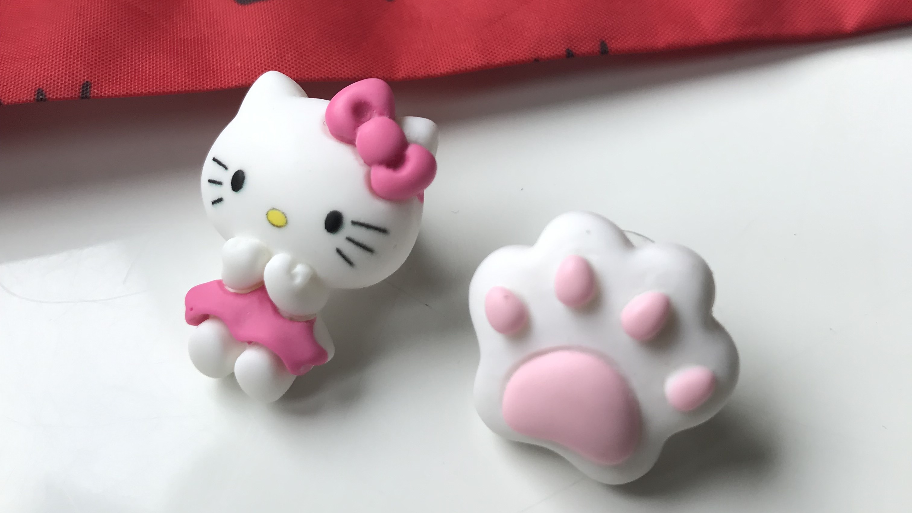 Серьги hello Kitty из глины